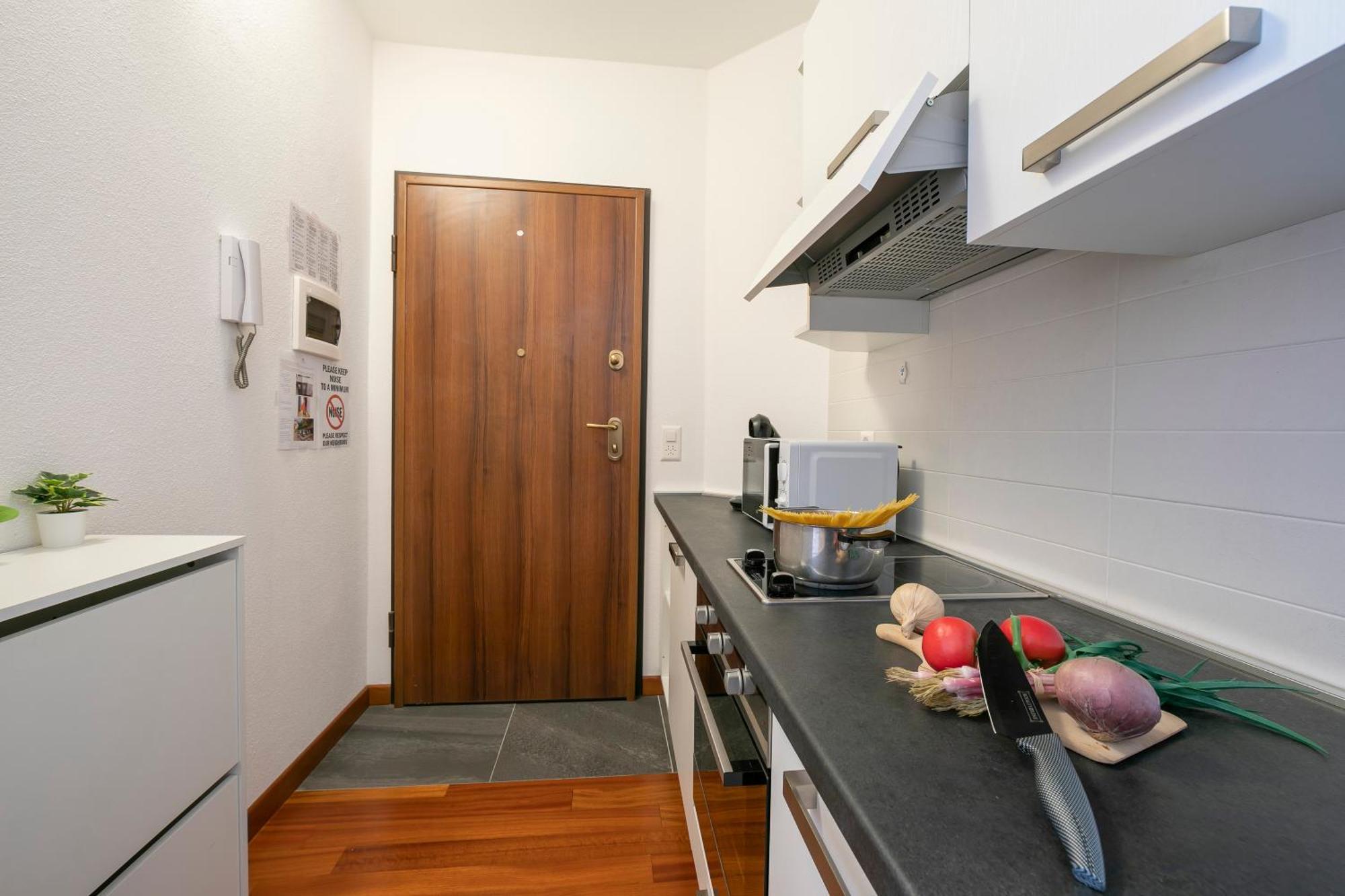 Moonlight - 150M From The Lake - Happy Rentals Lugano Eksteriør bilde